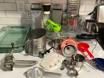 Large Kitchenware Lot Featuring Baking Items