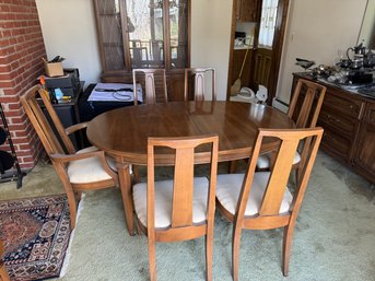 Lenoir Classical Dining Table With 6 Chairs W/ Leaves
