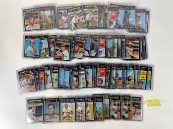 Lot Of 1971 Topps Baseball Cards (93)