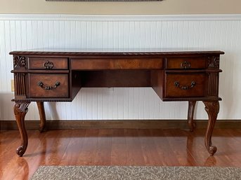 Chippendale Style Kneehole Desk