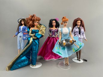 Lot Of Barbies (7)