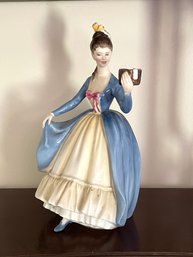 Royal Doulton Figure - Leading Lady