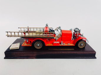 Franklin Mint 1926 Mac AC Rotary Pumper Truck Die Cast Model