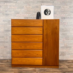 'Scova' Mid Century Teak Chest Of Drawers By Dixie 48' X 18' X 49'