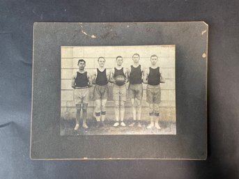 1912 - 1913 Mens Basketball Team Photo