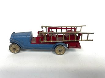 Vintage Tootsie Toys Fire Truck With Ladders(2)