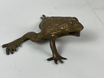 Brass Bull Frog Figure