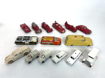Assortment Of Fire Trucks And Service Vehicles: EFSI, Renwal Co & Tootsie Toys
