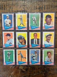 Lot Of 12 1961 Fleer Baseball Cards (9)