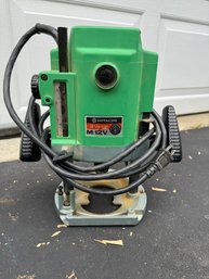 Hitachi Plunge Router