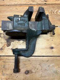 Antique Small Vise