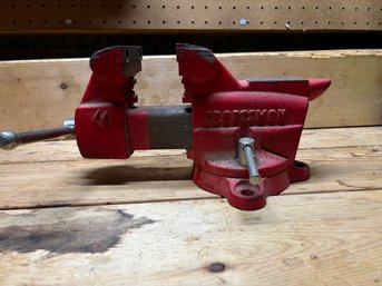 Craftsman Vise