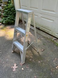 Aluminum Step Ladder