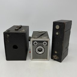 Lot Of Vintage Camera (1)