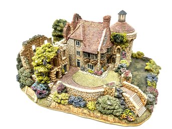 1997 Lilliput Lane 'Scotty Castle Garden' Limited Edition/numbered