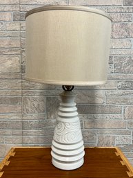 Mid Century Textural White Ceramic Ribs And Swirls Table Lamp