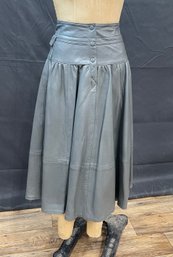 S&U Fashions Dark Green Leather Skirt