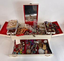 Estate Fresh Vintage Jewelry Box Full Of Costume Jewelry !!!