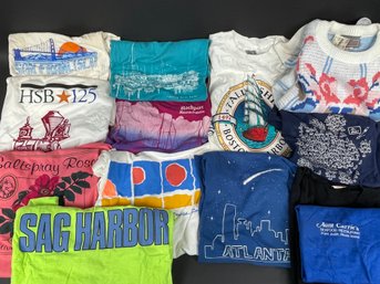 Large Lot Of Vintage T-shirts Including Many Souvenir Shirts In Various Sizes, Single Stitch