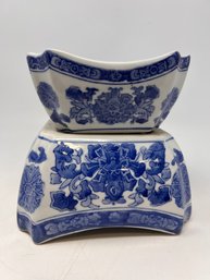 Pair Of Porcelain Asian Style Bowls