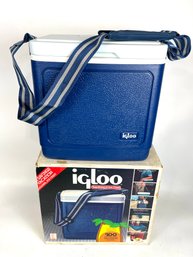 New Old Stock Igloo Cooler -tag Along 16 Ice Chest