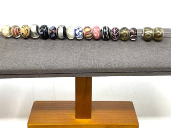 Group Of Pandora Style Beads (B35)