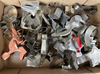 Large Lot Of Vintage Cookie Cutters