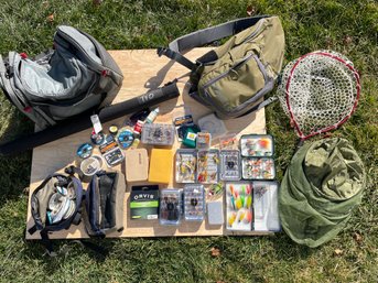 Huge Fly Fishing Lot Flies Line Net And More