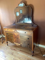 Art Deco Dresser With Mirror