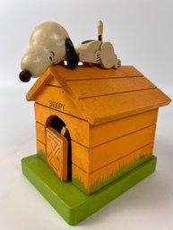 1970s Snoopy Doghouse Musical Automation Coin Bank