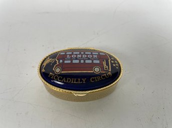 'Piccadilly Circus' London Pill Box