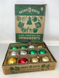 Vintage Shiny Brite Ornaments In Original Box