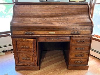 Winners Only Roll Oak Top Desk