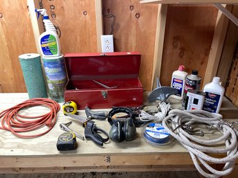 Workbench Contents Lot