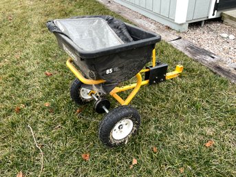 Yardworks Trailer Spreader