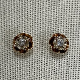 14k Gold & Diamond Floral Stud Earrings