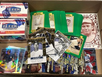 Tray Lot Of Baseball Cards (55)