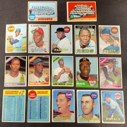 1960s Topps Baseball Card Lot