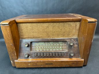 Vintage Philco Radio