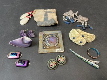 Costume Jewelry Lot (J8)