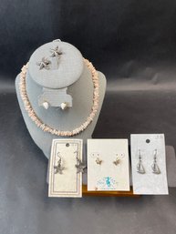 Costume Jewelry Lot (J11)