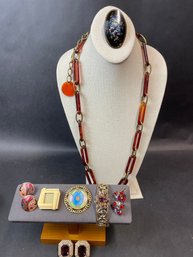 Costume Jewelry Lot (J12)