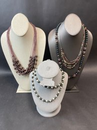 Costume Jewelry Lot (J13)