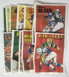 Large Lot Of 1970 Topps Football Posters