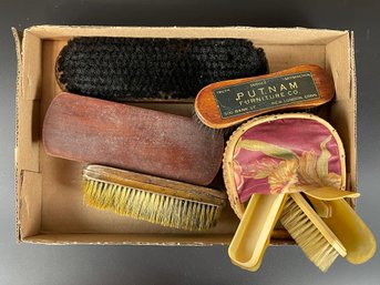 Antique Brush Lot Including Advertising