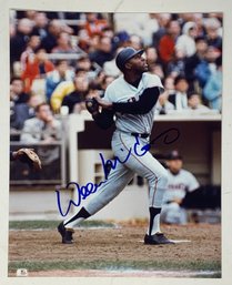 Singed Willie McCovey 8x10'