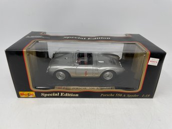 1/18 Scale Porsche 550 Spyder Die Cast Car