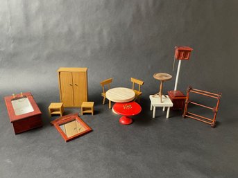 Miniature Doll House Furniture