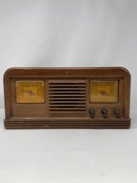 Vintage Philco Radio Model 42-22CL Untested
