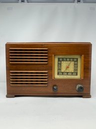 Vintage Wood Case Emerson Radio - Untested